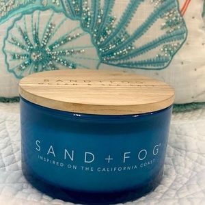 Sand + Fog Ocean & Sea Salt 24 oz scented Candle